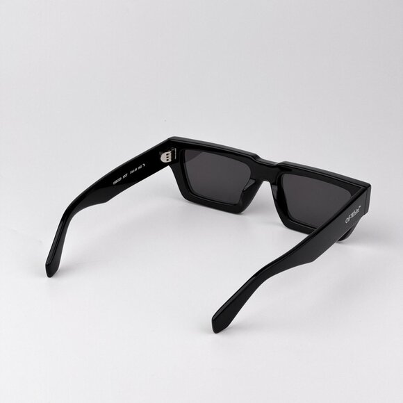 Off-White MANCHESTER Sunglasses – Black Square Frame | Model OERI129 1007 - Picture 5 of 11